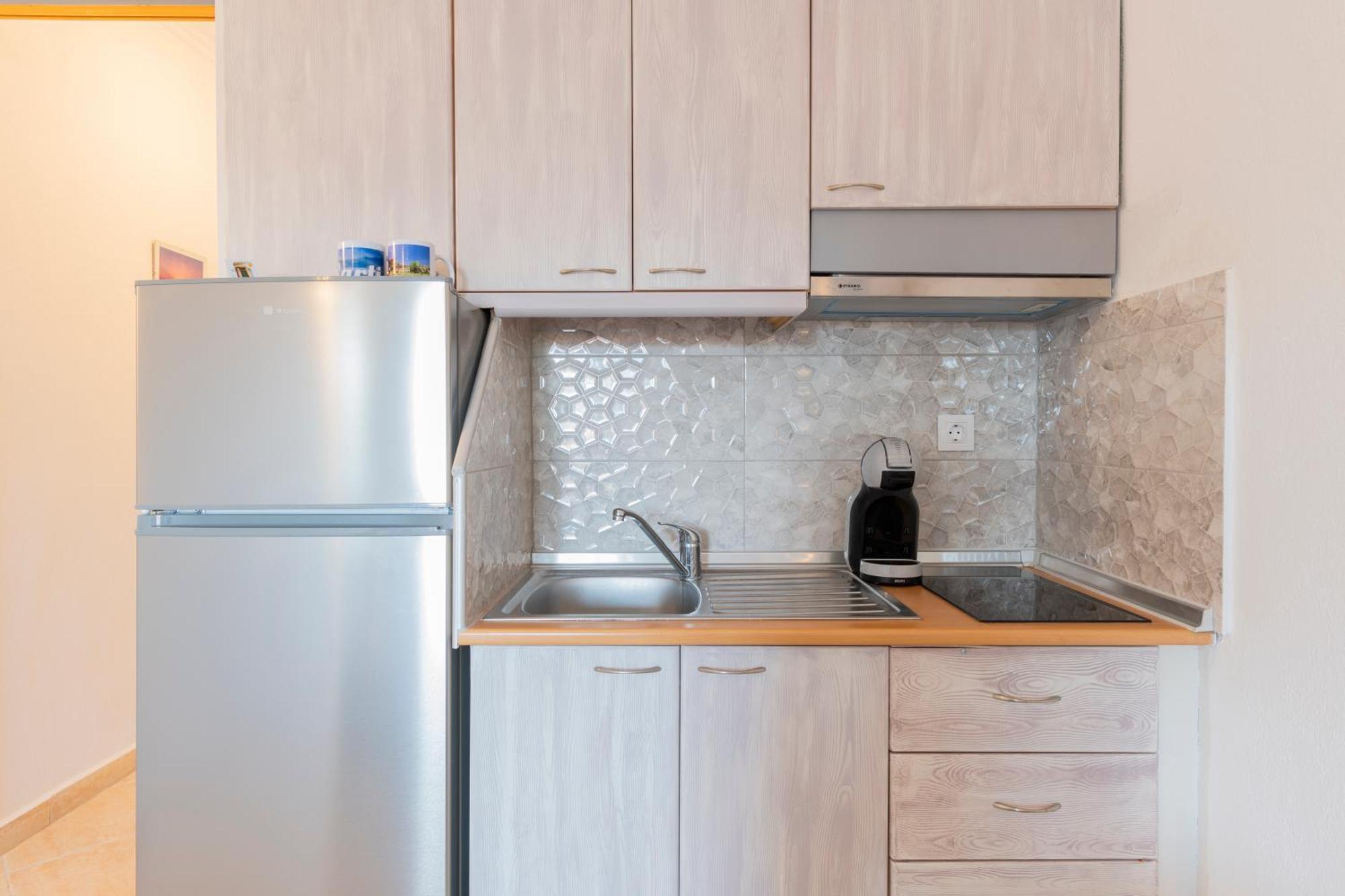 House Niki Apartment Sarti Luaran gambar