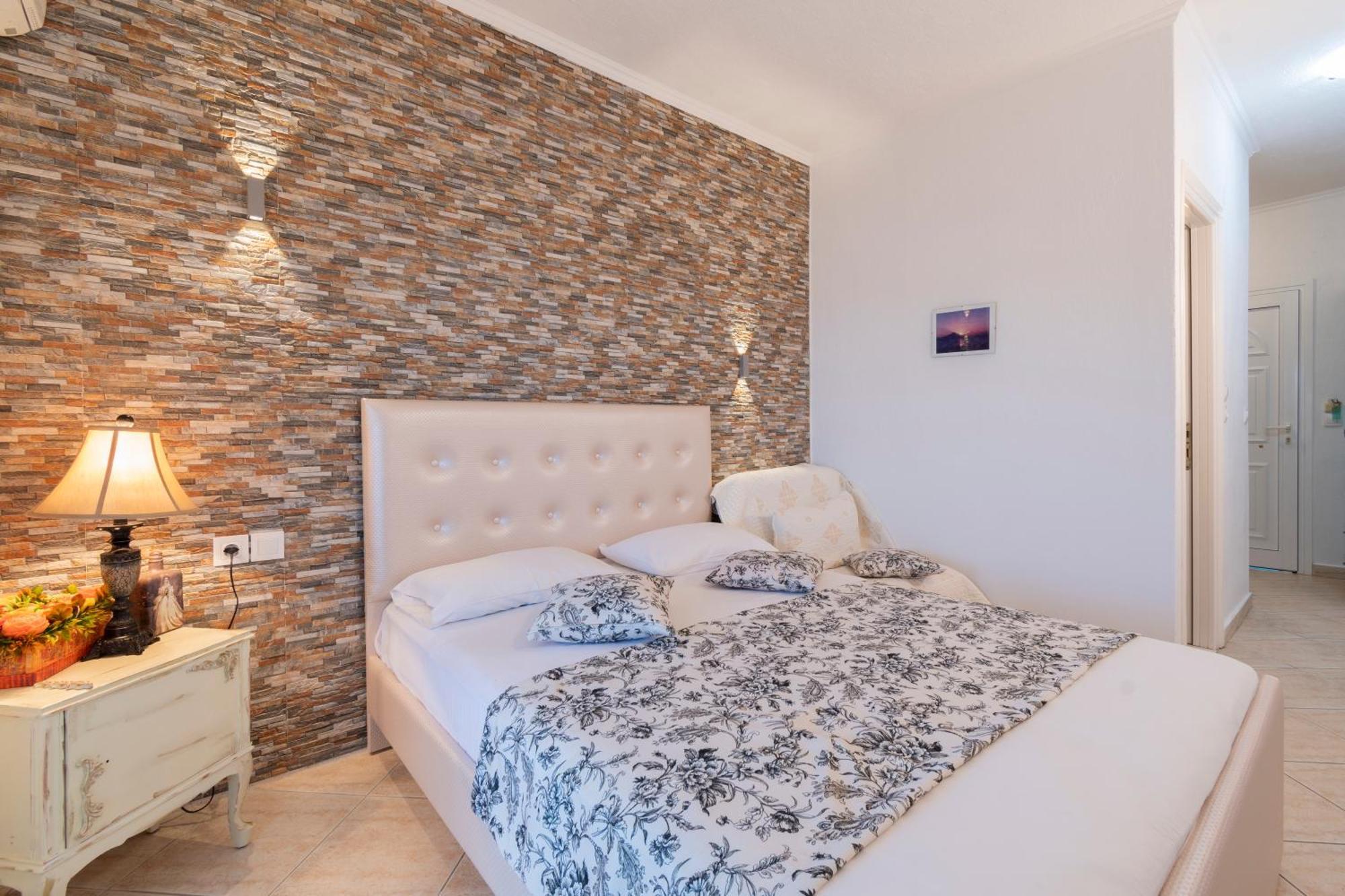 House Niki Apartment Sarti Luaran gambar