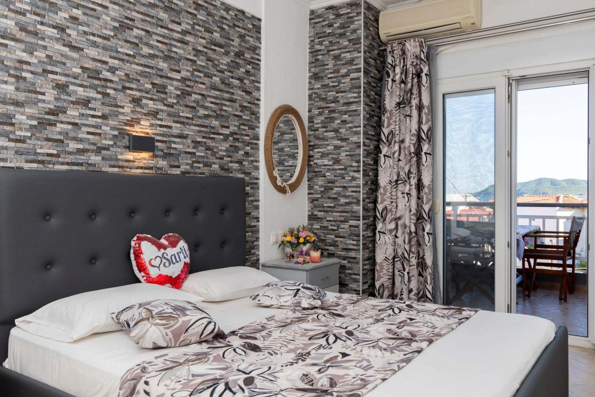House Niki Apartment Sarti Luaran gambar